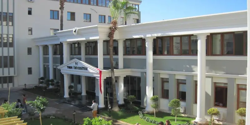 Toros Üniversitesi