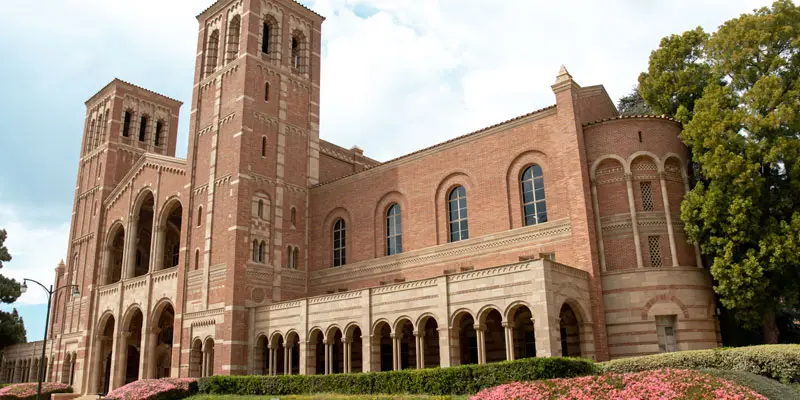 Kaliforniya Üniversitesi, Los Angeles