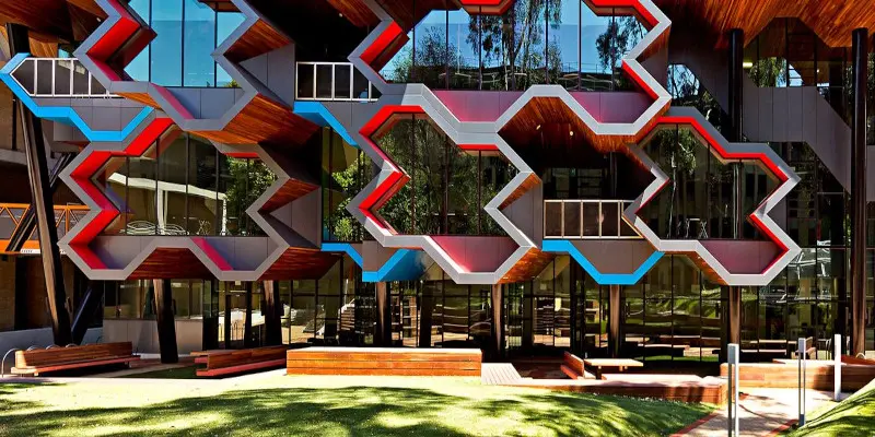 La Trobe Üniversitesi
