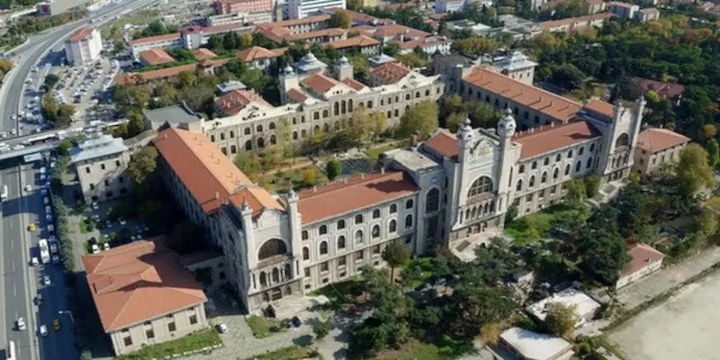 Marmara Üniversitesi