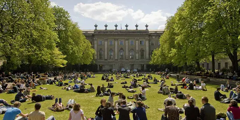 Berlin Humboldt Üniversitesi