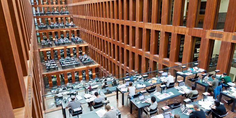 Berlin Humboldt Üniversitesi
