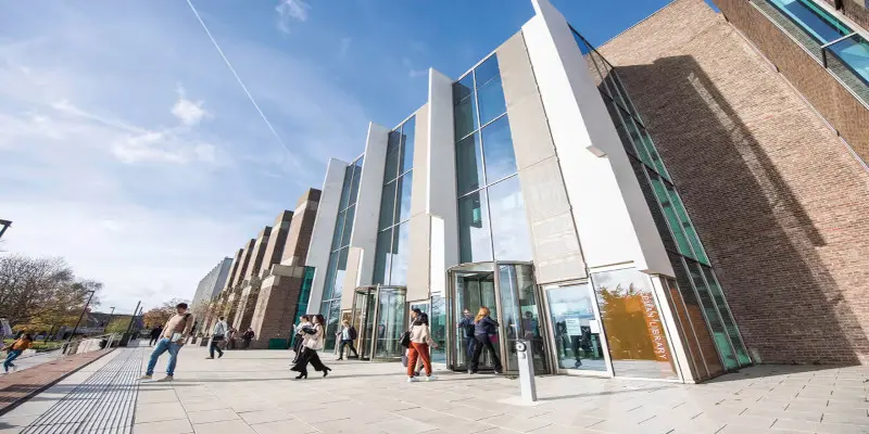 Kent Üniversitesi