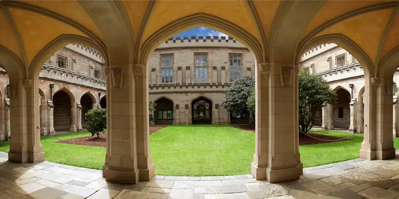 Melbourne Üniversitesi
