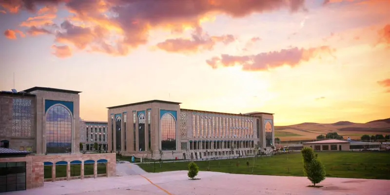 Ankara Yıldırım Beyazıt Üniversitesi