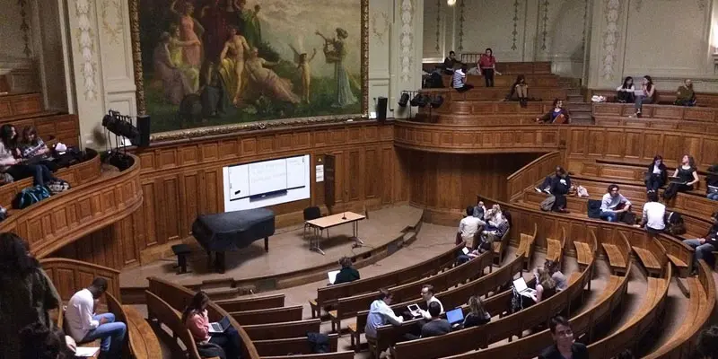 Paris 1 Pantheon-Sorbonne Üniversitesi