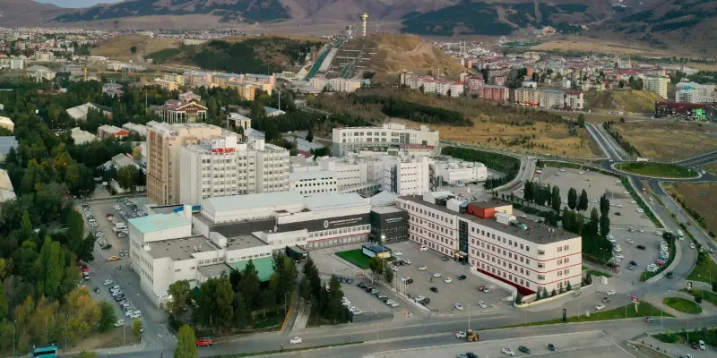 Atatürk Üniversitesi