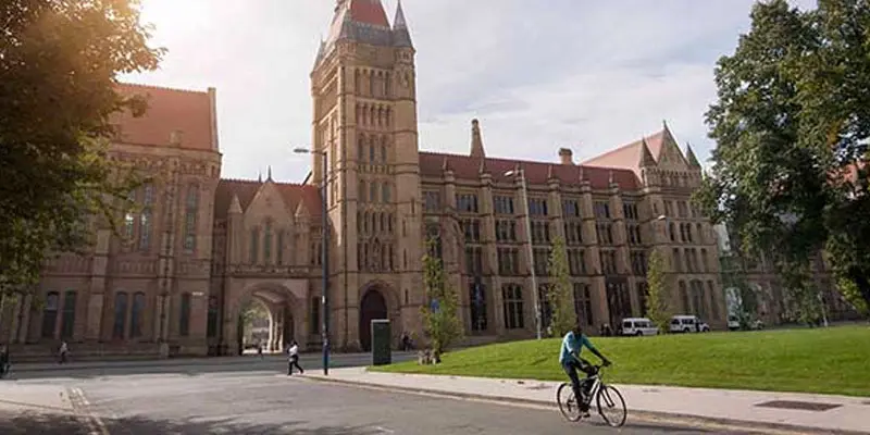 Manchester Üniversitesi