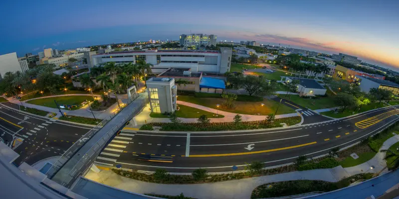 Florida Uluslararası Üniversitesi
