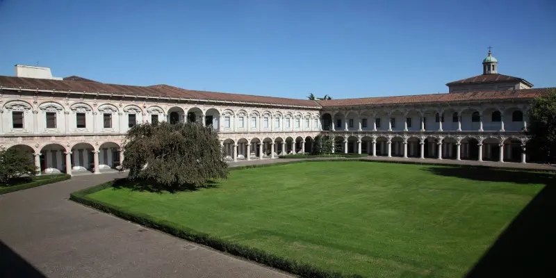 Milan Üniversitesi
