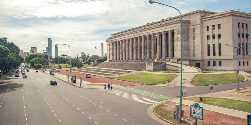 Buenos Aires Üniversitesi