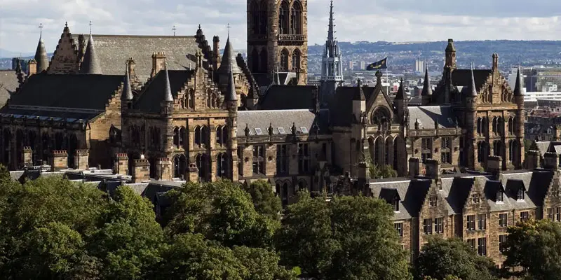Glasgow Üniversitesi