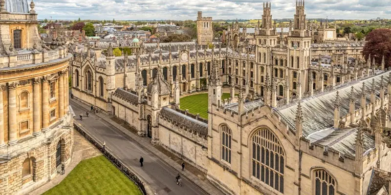 Oxford Üniversitesi