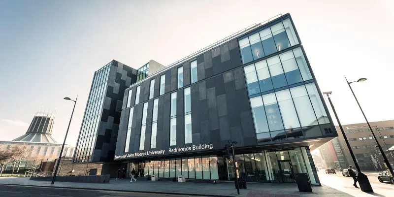 Liverpool John Moores Üniversitesi