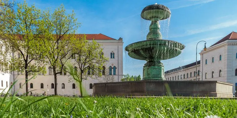 Münih Ludwig Maximilian Üniversitesi