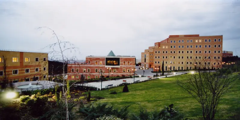 Yeditepe Üniversitesi