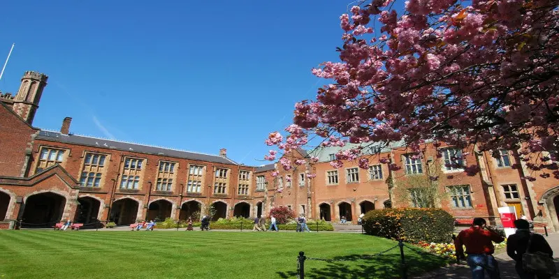 Queen's University Belfast