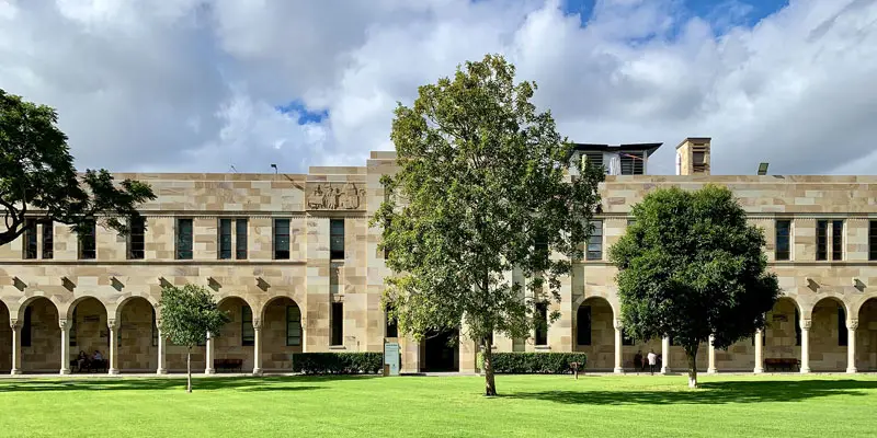 Queensland Üniversitesi