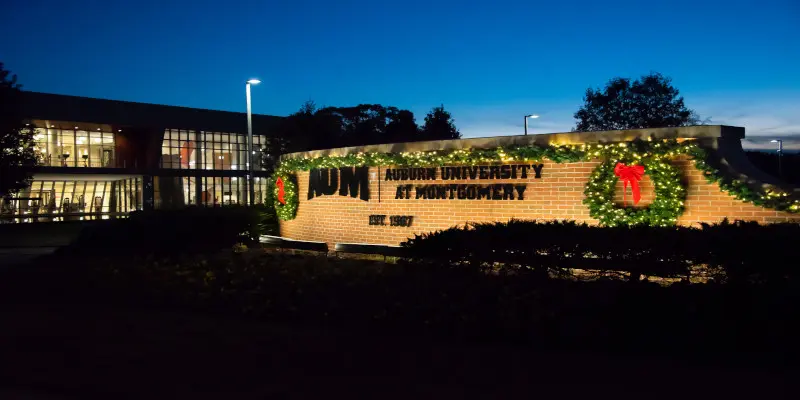 Auburn Üniversitesi - Montgomery