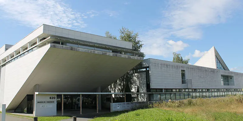 Paris-Saclay Üniversitesi