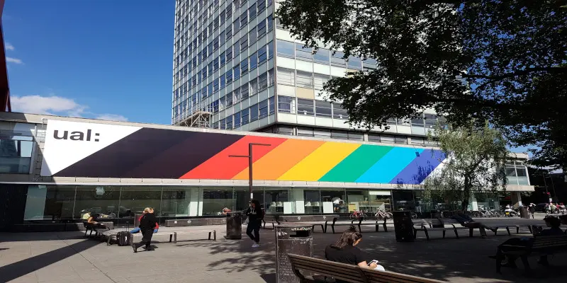 Londra Sanat Üniversitesi