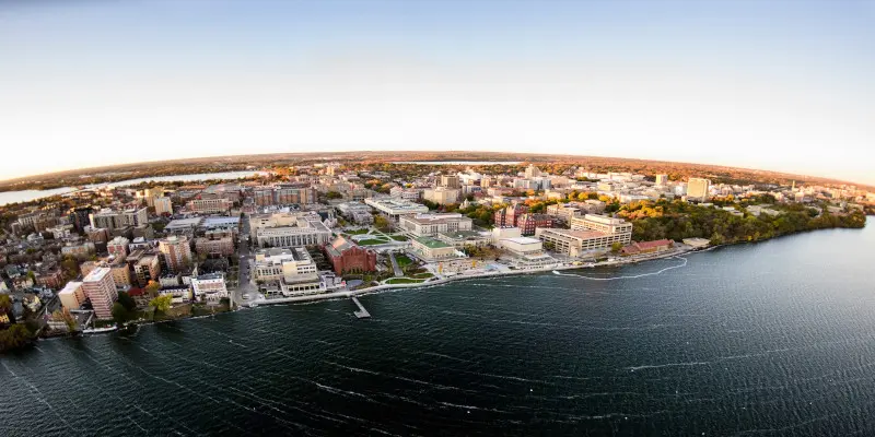 Wisconsin-Madison Üniversitesi
