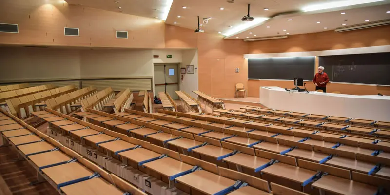 Cambridge Üniversitesi