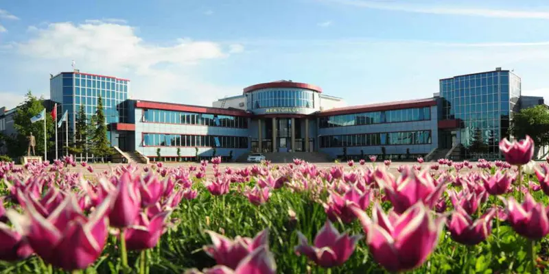 Van Yüzüncü Yıl Üniversitesi