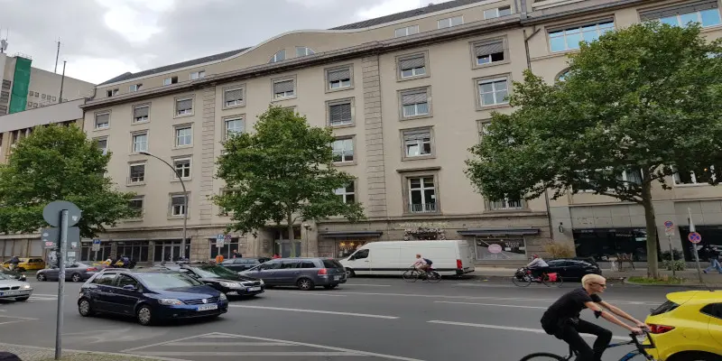BSBI-Berlin School of Business and Innovation