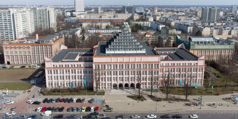 SGH Varşova Ekonomi Üniversitesi