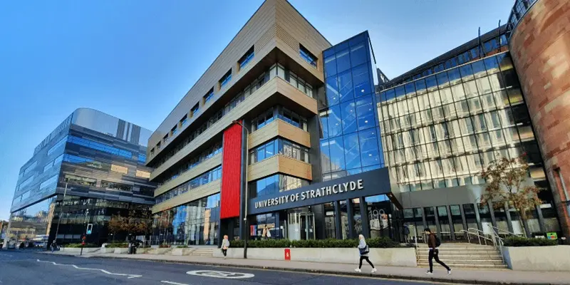 İskoçya'nın en iyi devlet üniversitesi University of Strathclyde hakkında daha fazla bilgi alın