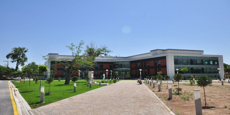 Necmettin Erbakan Üniversitesi