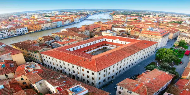 İtalya'nın en iyi devlet üniversitesi University of Pisa hakkında daha fazla bilgi alın
