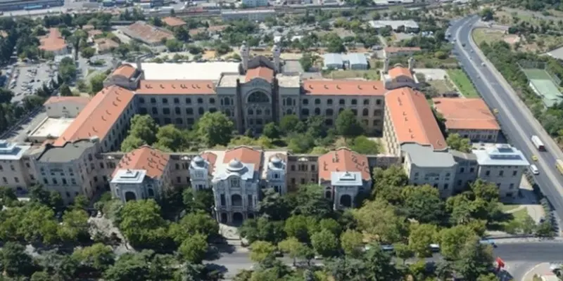 Marmara Üniversitesi